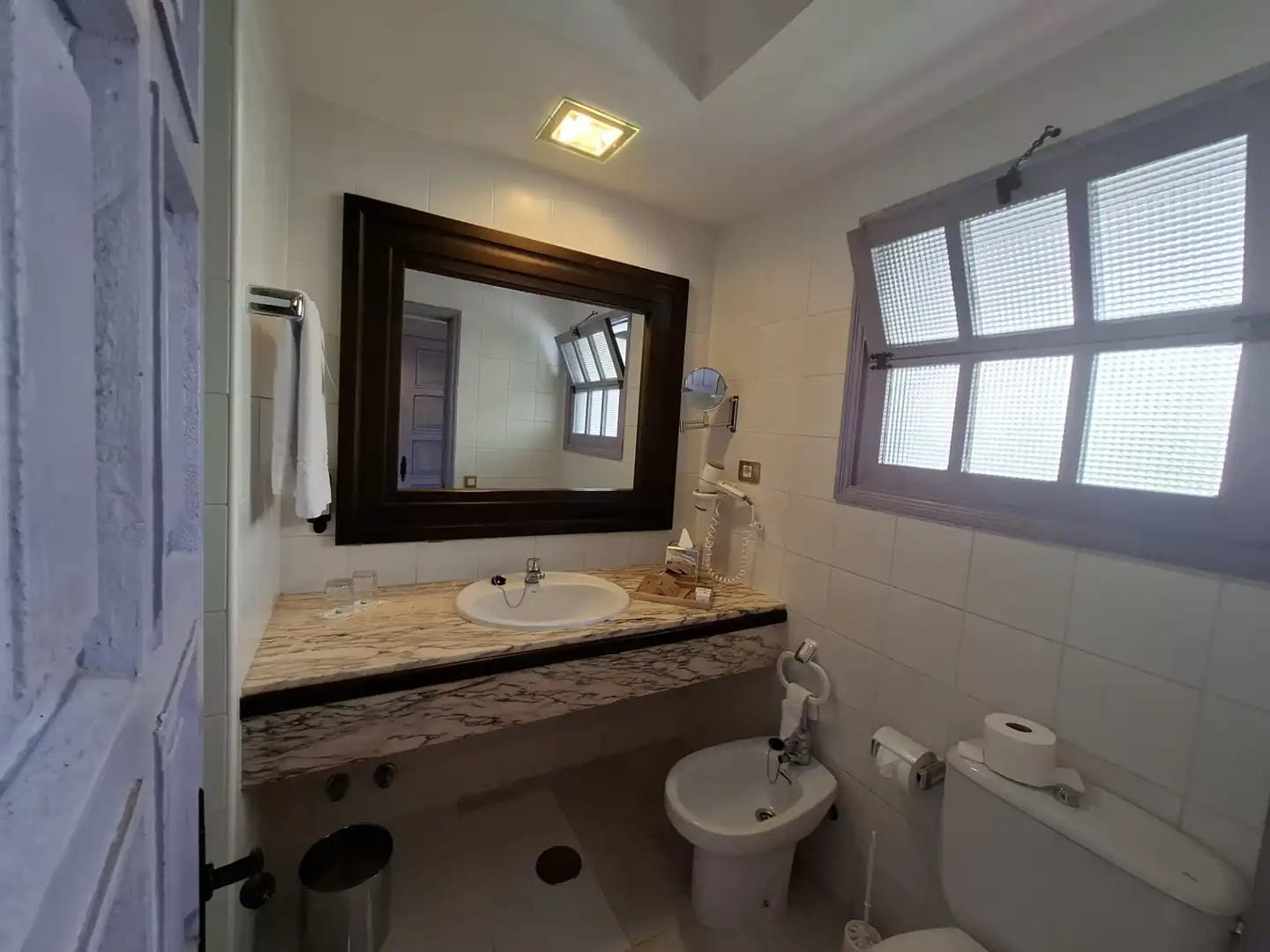Baño de Apartamento en venta en San Bartolomé de Tirajana con Aire acondicionado, Amueblado y Balcón