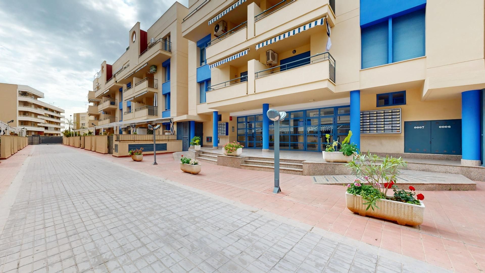 Exterior view of Apartment for sale in Canet d'En Berenguer  with Air Conditioner, Heating and Terrace