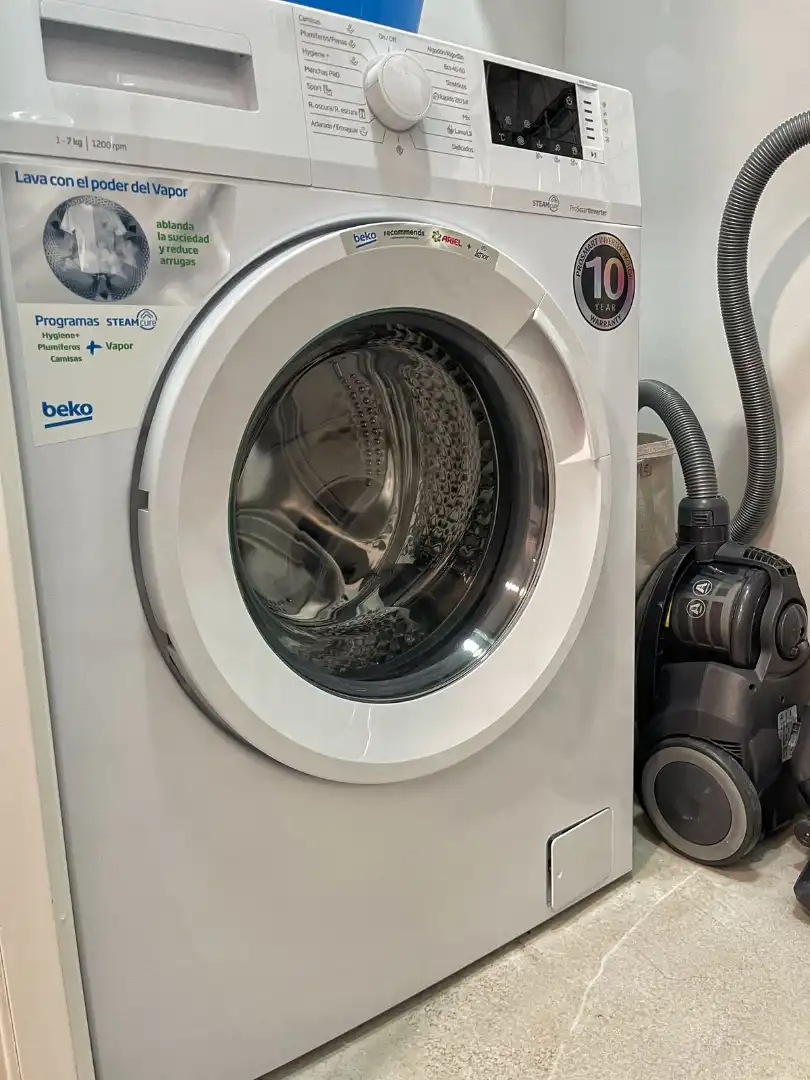 Wohnung zur Miete in Benahavís mit Klimaanlage, Terrasse und Möbliert