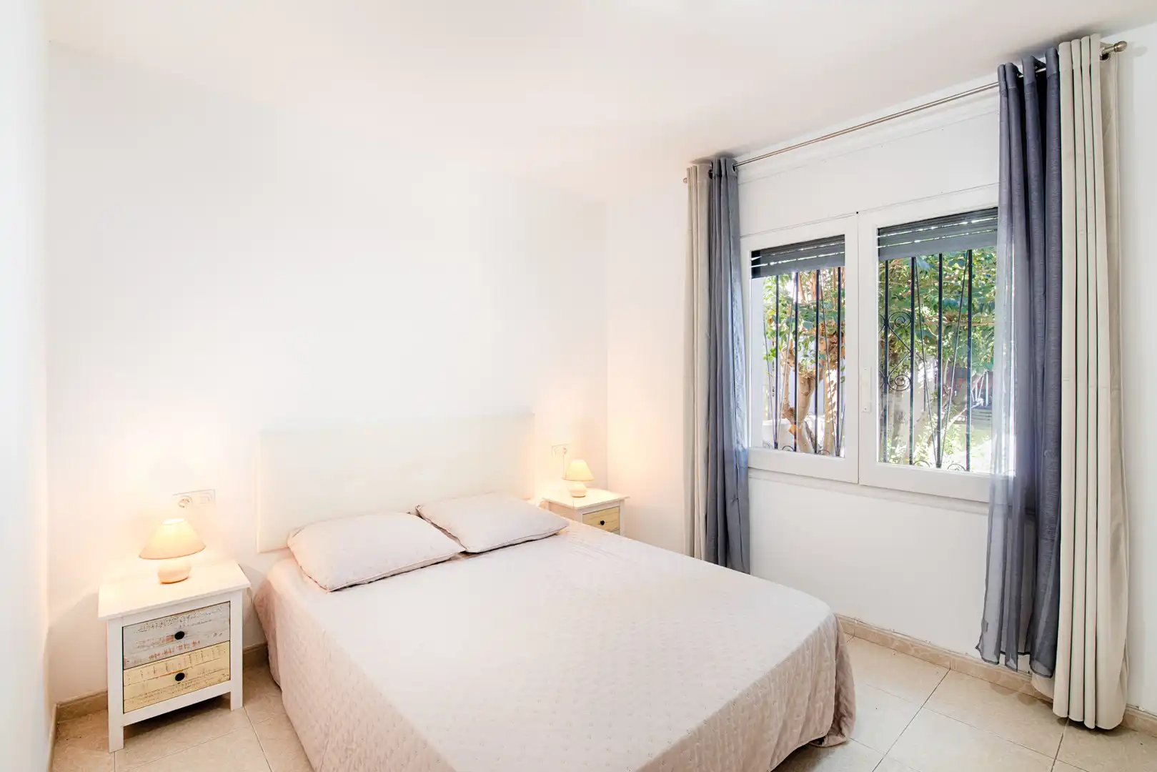 House with pool for sale in Requesens, imagen 14