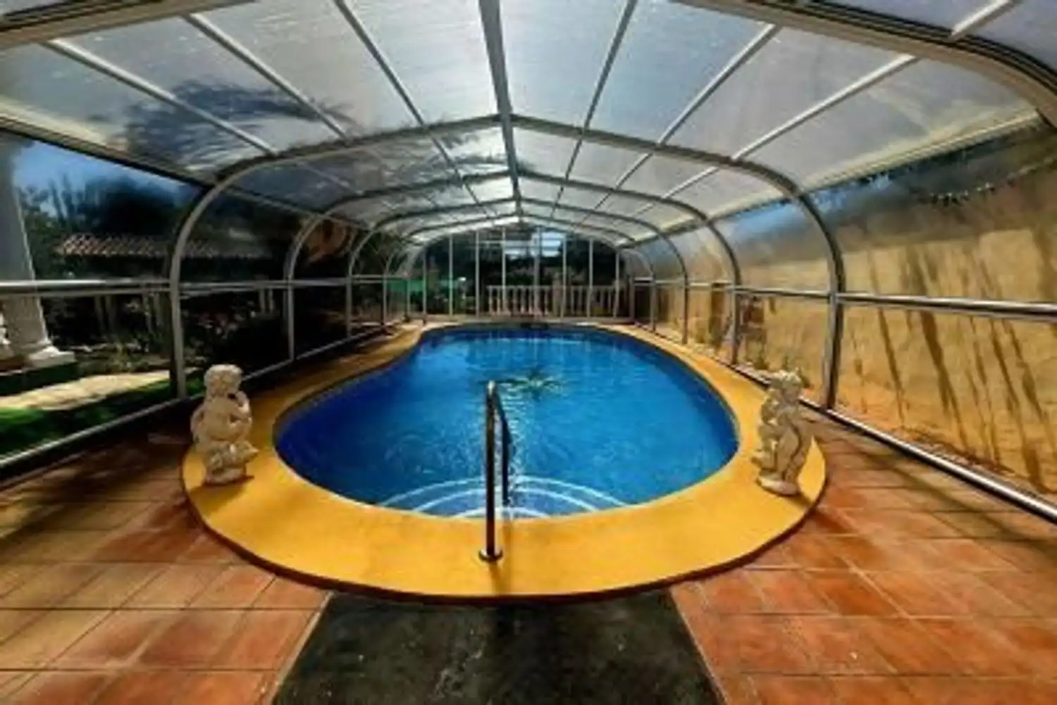 Piscina de Casa o chalet en venta en Marbella con Calefacción, Jardín privado y Trastero
