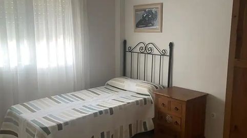Foto 2 de Piso de alquiler en Avenida de Benalmádena, 12, Torremuelle, Benalmádena