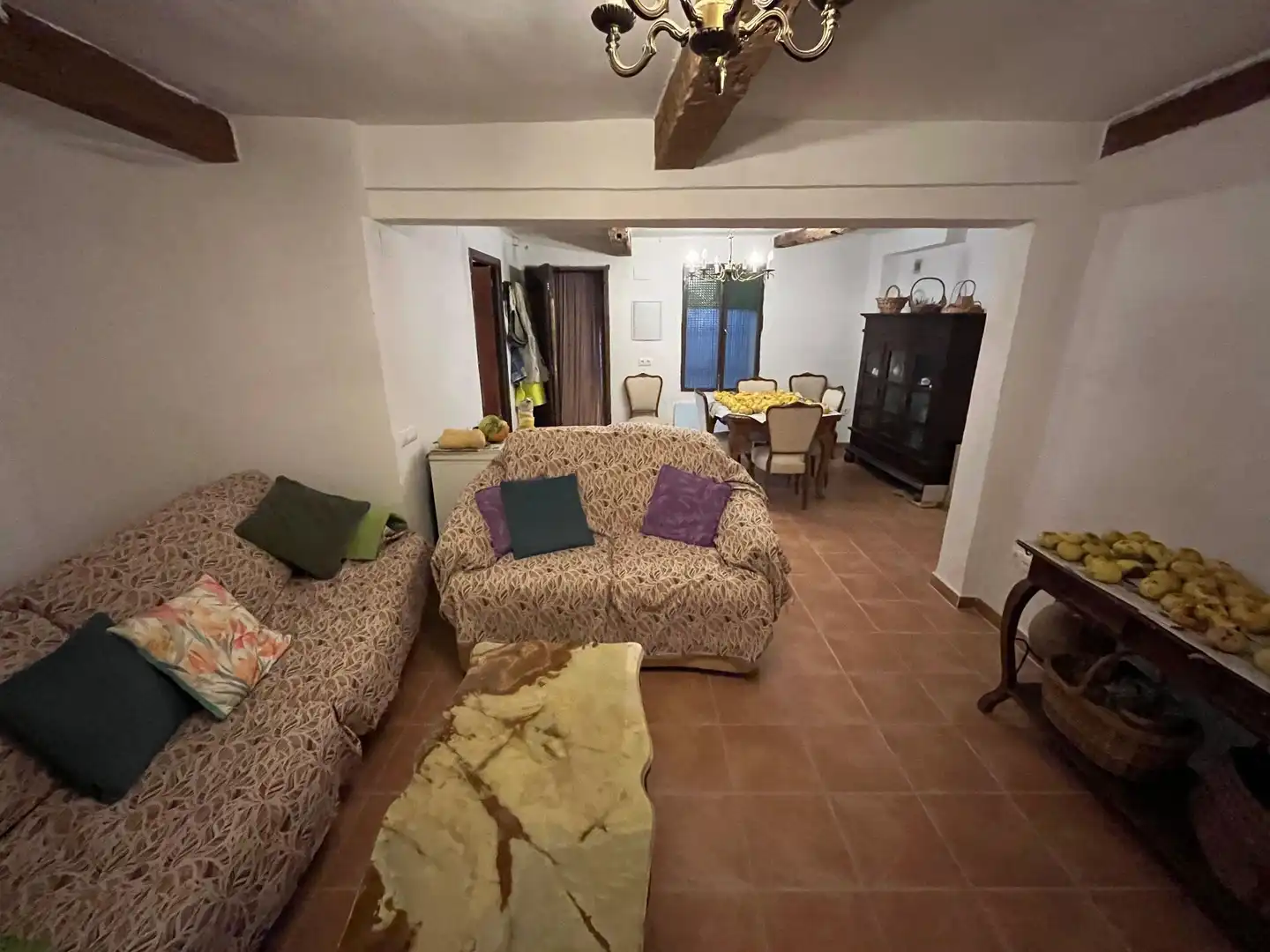 Sala d'estar de Finca rústica en venda en Palomera amb Calefacció