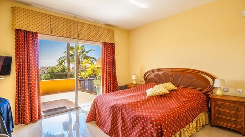 Foto 3 de Piso en venta en Elviria, Marbella