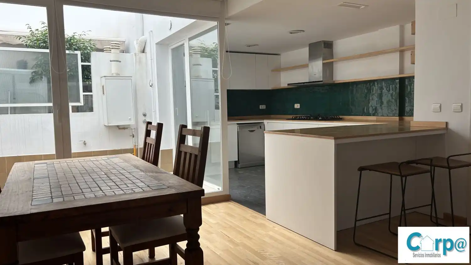 Kitchen of Houses for rent in Tavernes Blanques  with Air Conditioner, Heating and Parquet flooring