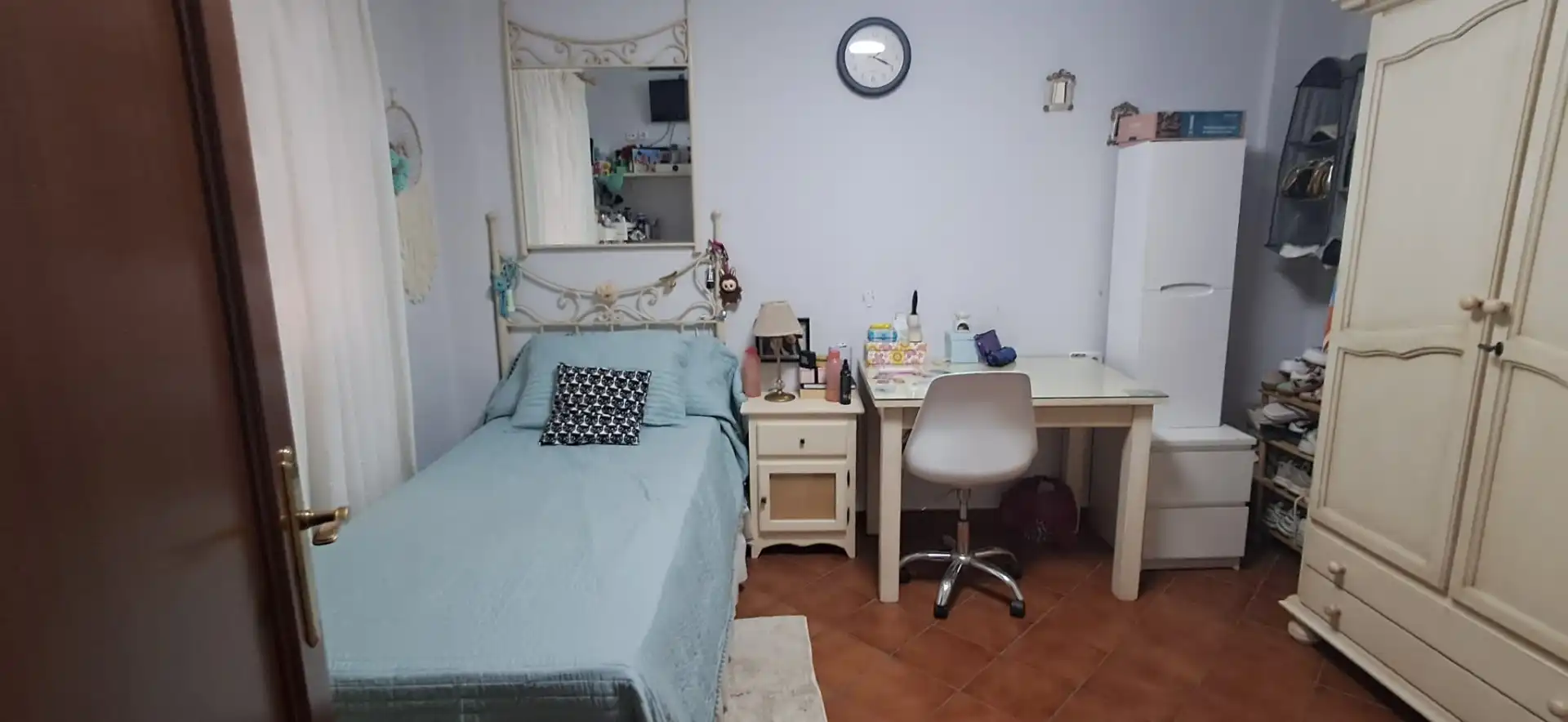 Dormitori de Casa o xalet en venda en Utrera amb Aire condicionat, Traster i Balcó