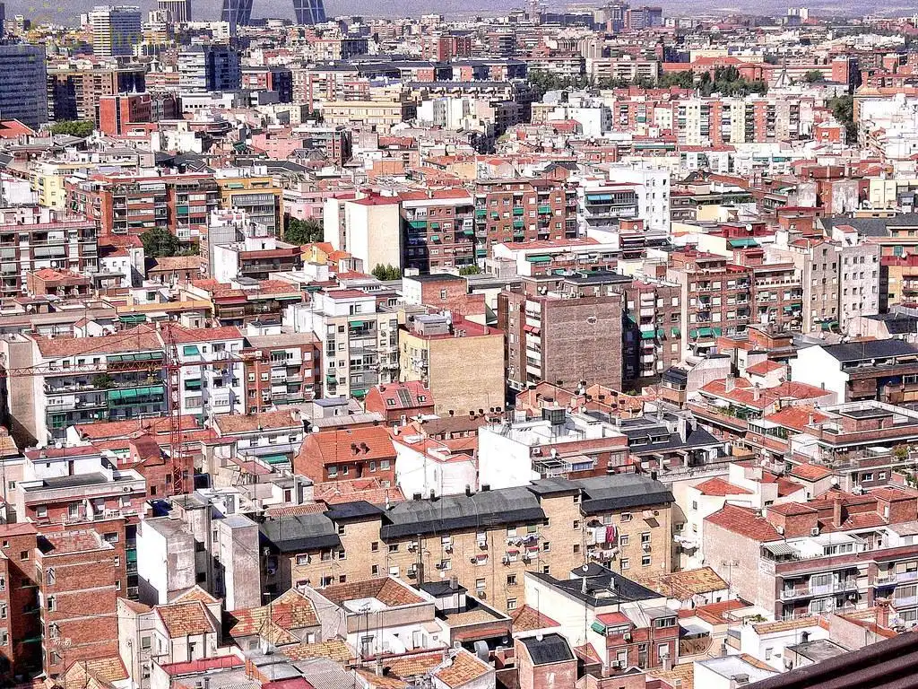 Exterior view of Commercial properties for rent in Madrid