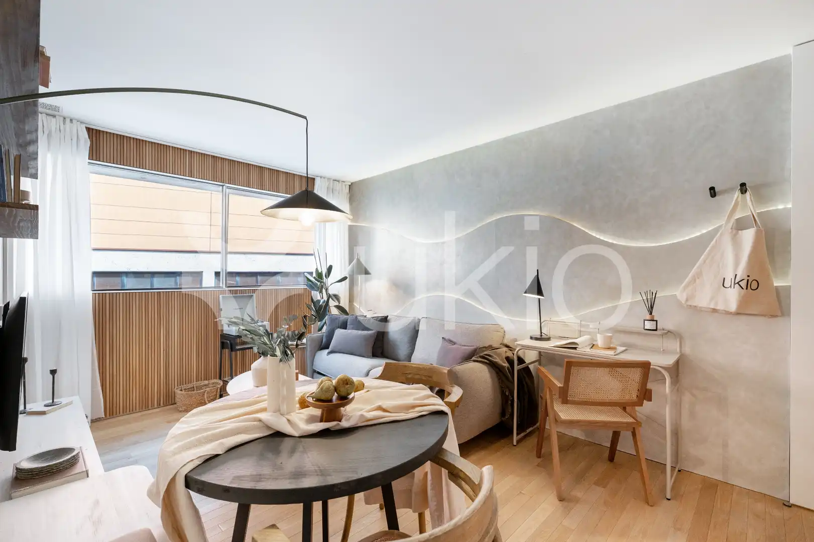 Sala d'estar de Apartament de lloguer en Madrid amb Aire condicionat, Calefacció i Moblat