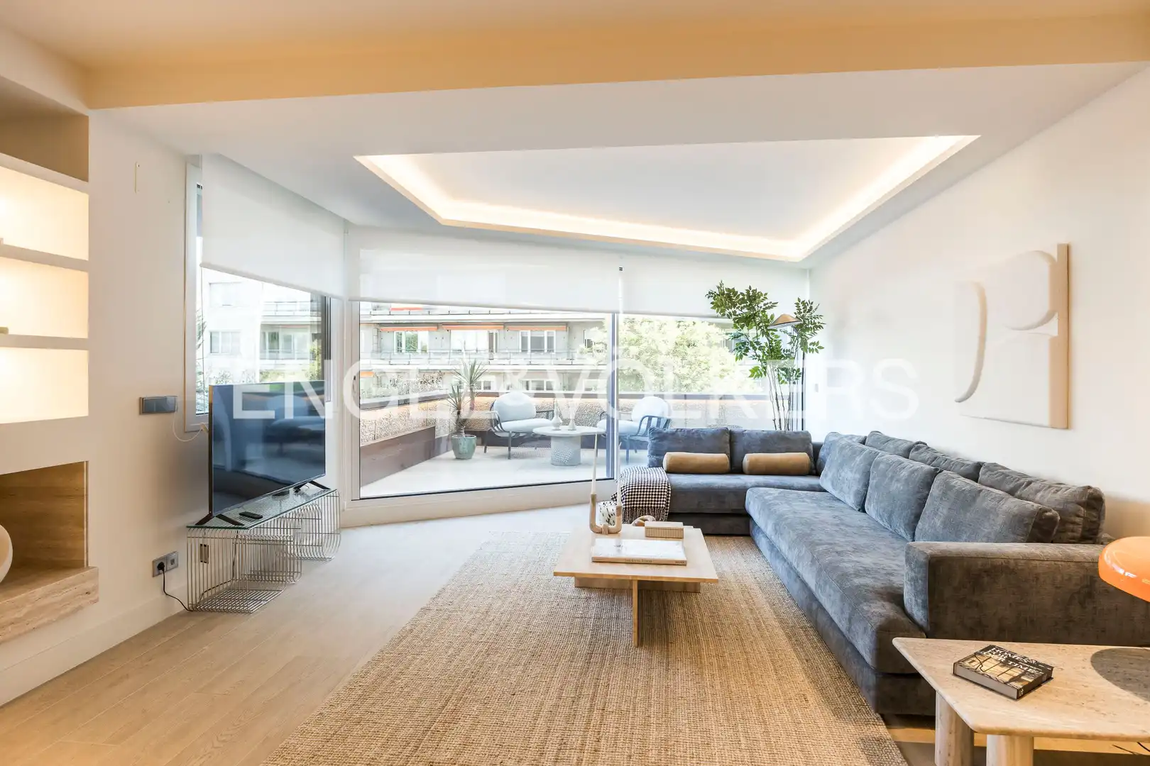 Wohnzimmer von Wohnung zur Miete in Madrid mit Klimaanlage, Heizung und Terrasse