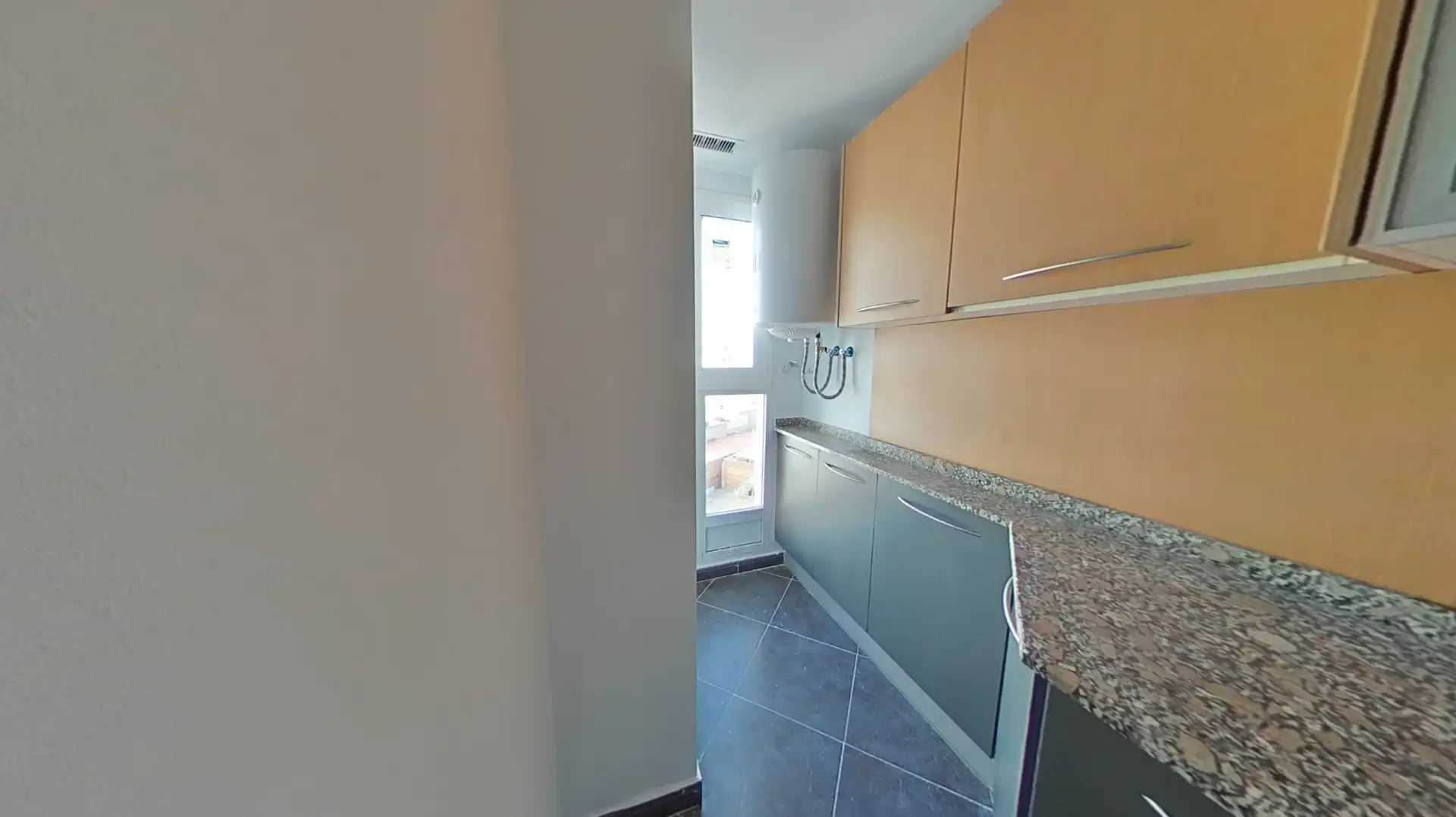 Cocina de Piso en venta en Valencia con Aire acondicionado