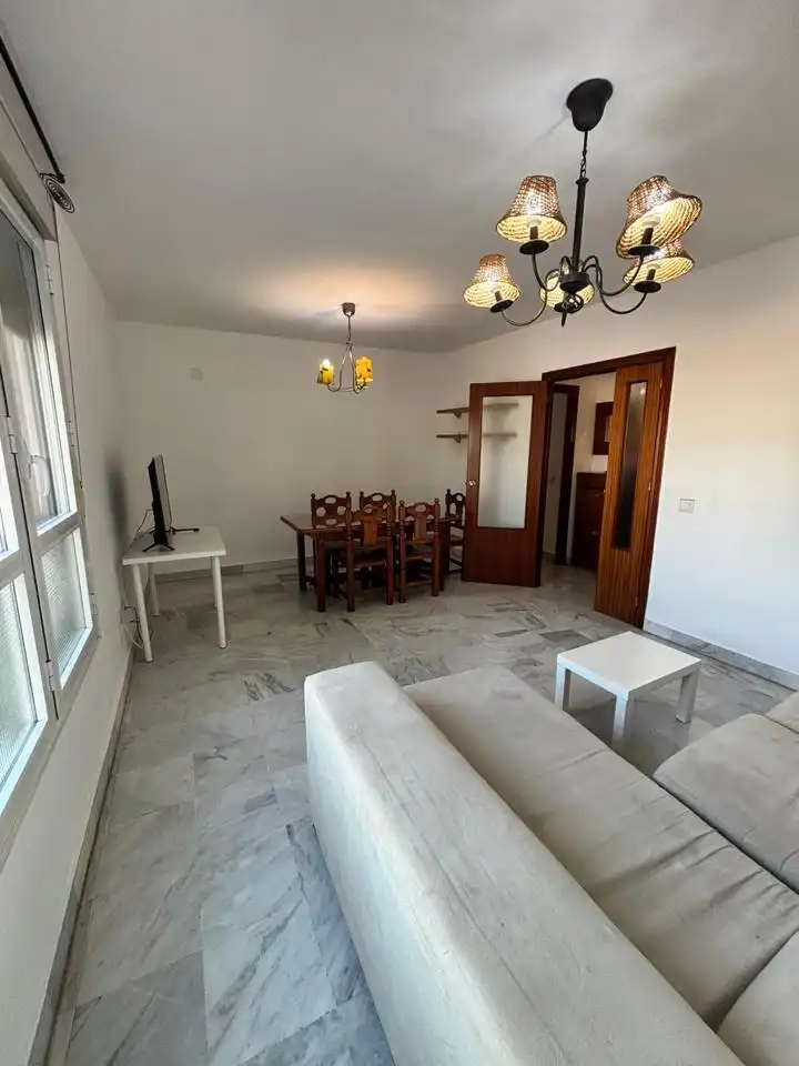 Wohnung zur Miete in Arco Norte - Avda. España