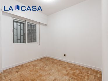Appartement avec ascenseur à vendre à Calle TOMAS BORRAS