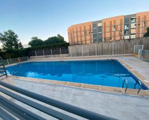 Swimming pool of Apartment for sale in Ciudad Real Capital  with Air Conditioner, Heating and Private garden