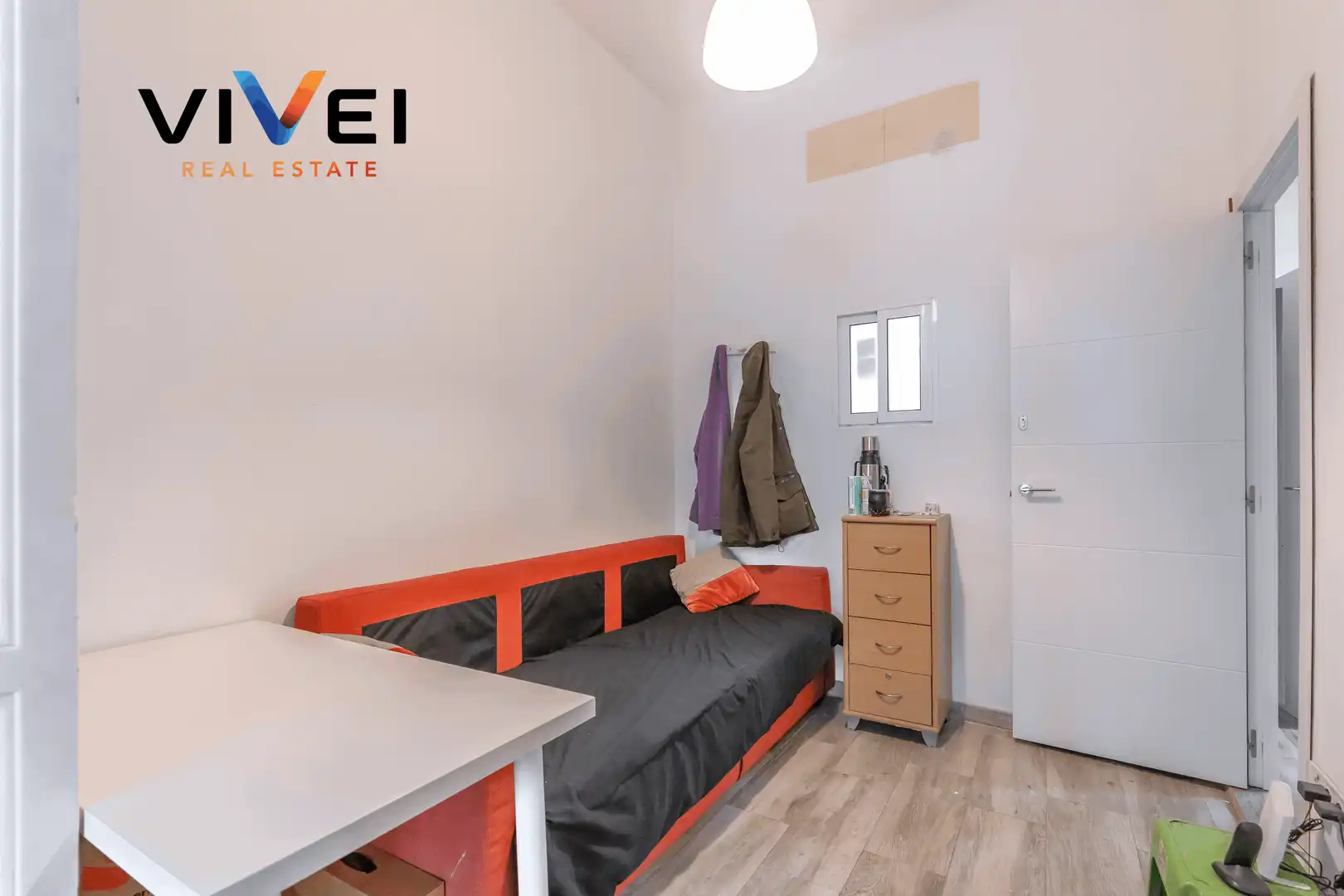 Habitación de Piso en venta en Madrid con Calefacción y Balcón