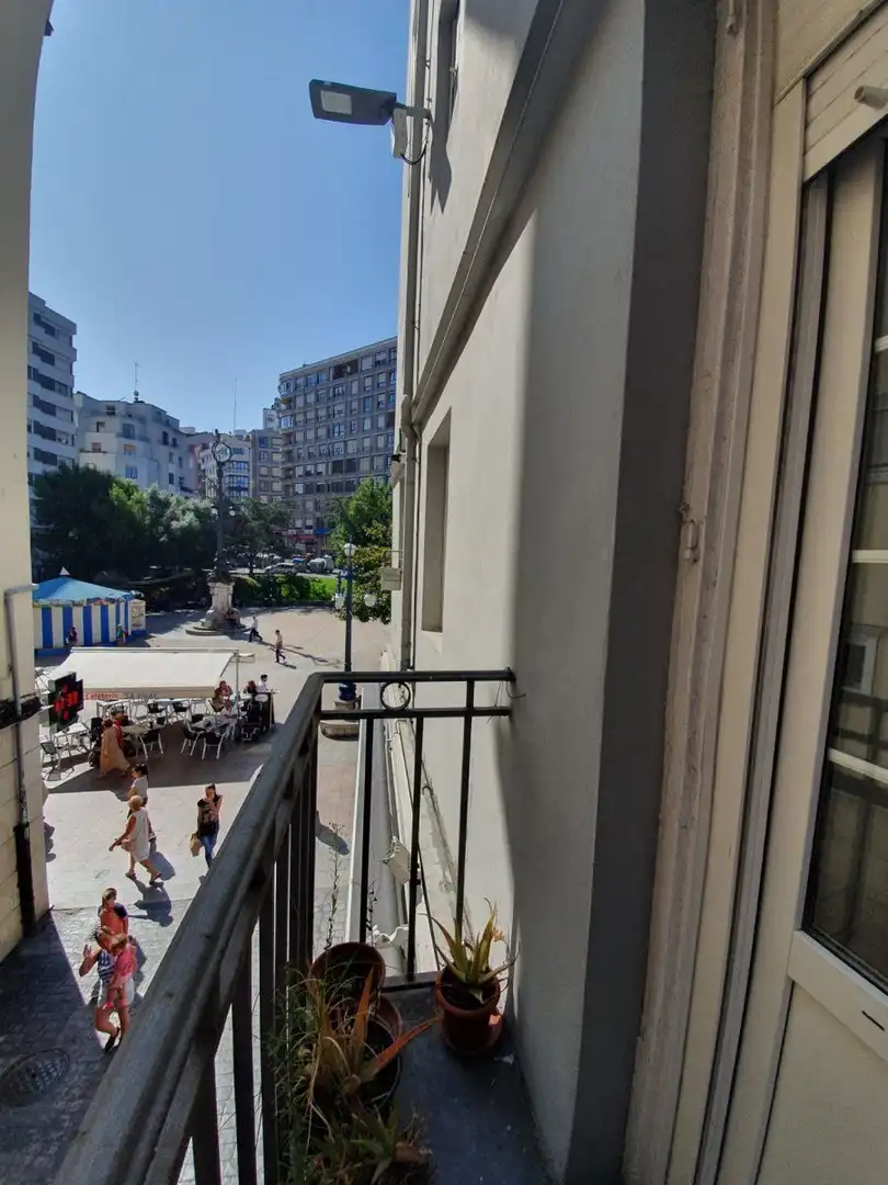 Wohnung zur Miete in Calle BURGOS, Numancia - San Fernando