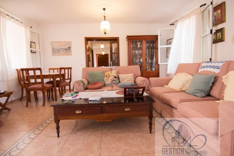 Living room of House or chalet for sale in Puerto de la Cruz  with Terrace, Storage room and Alarm