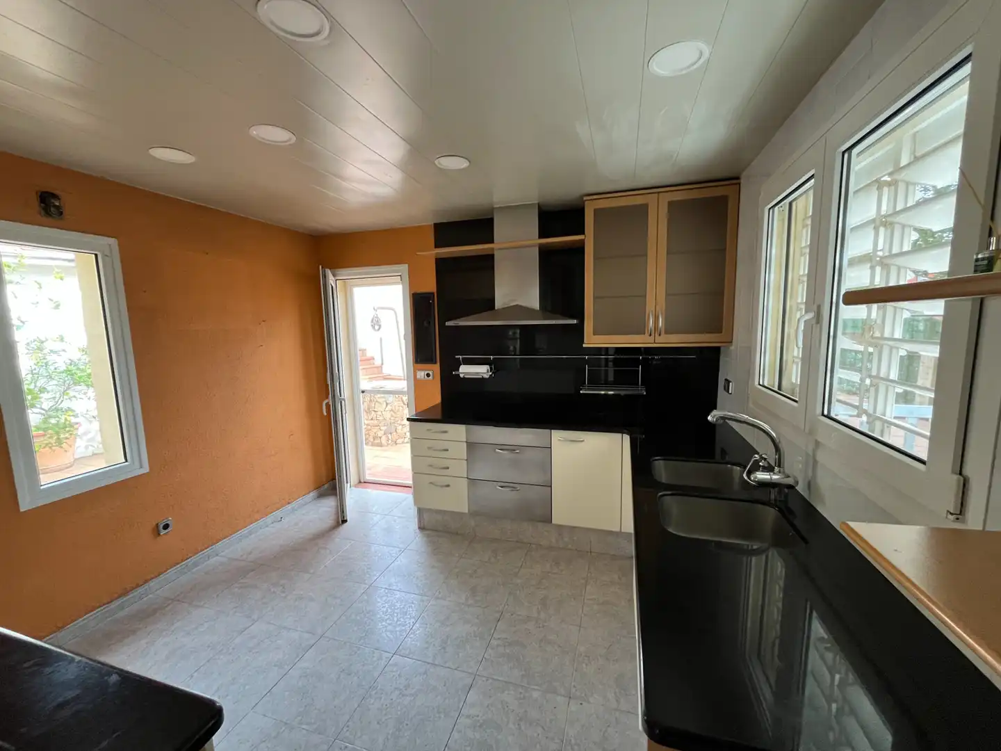 Cocina de Casa o chalet en venta en Cassà de la Selva con Calefacción, Jardín privado y Terraza
