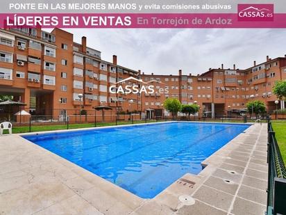 Exterior view of Flat for sale in Torrejón de Ardoz  with Air Conditioner