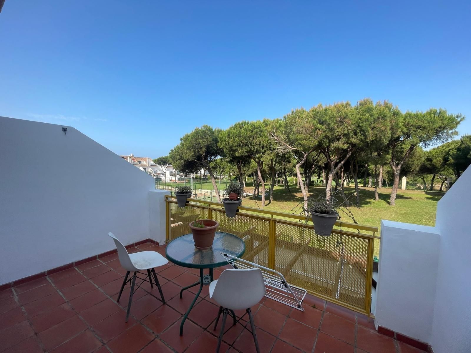Jardí de Casa adosada en venda en El Portil amb Jardí privat, Terrassa i Balcó