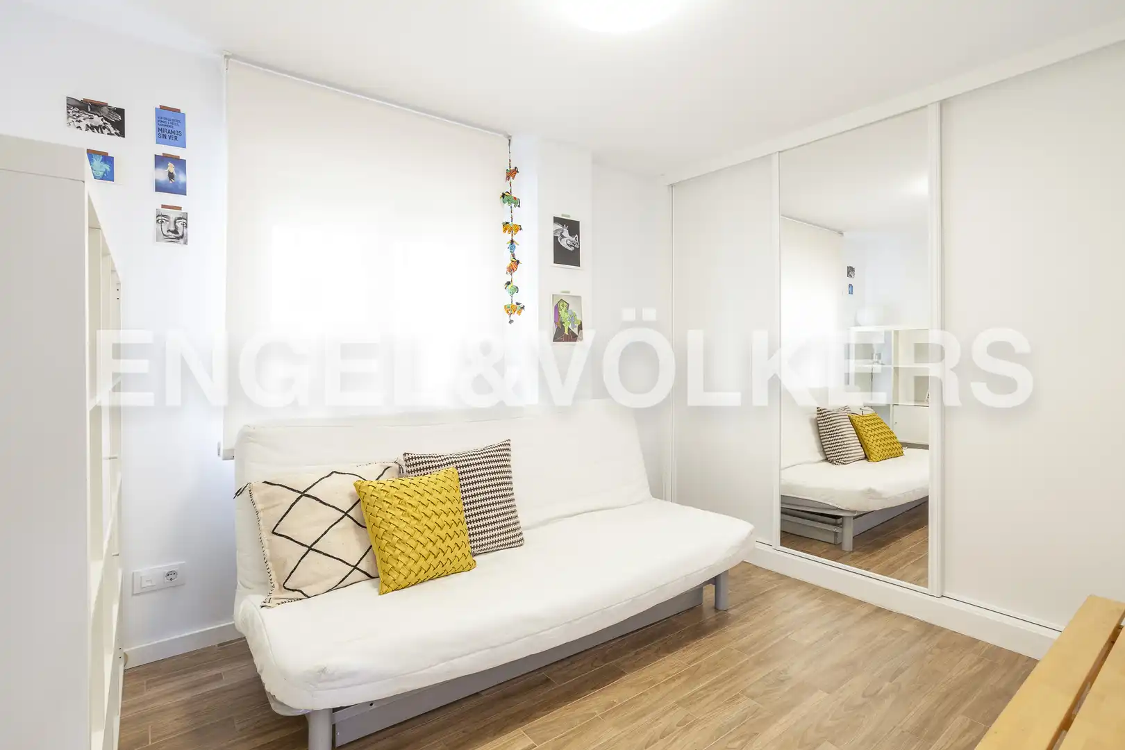 Living room of Attic for rent in Madrid  with Air Conditioner, Heating and Terrace