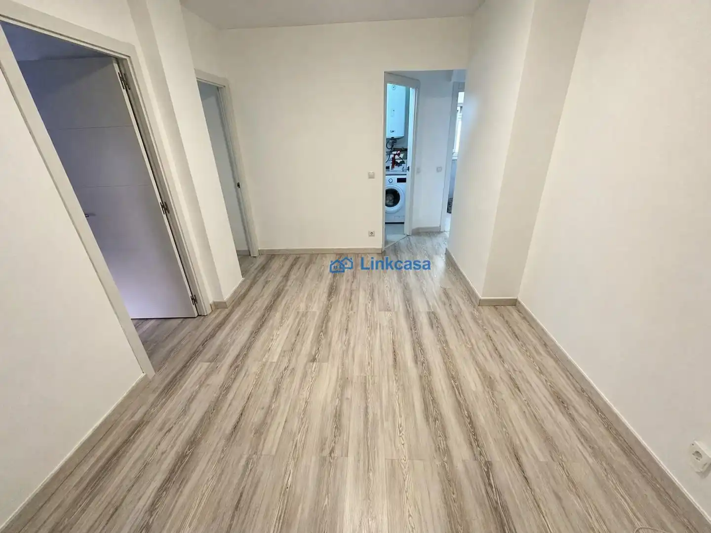 Piso en venta en  Madrid Capital con Aire acondicionado, Calefacción y Amueblado