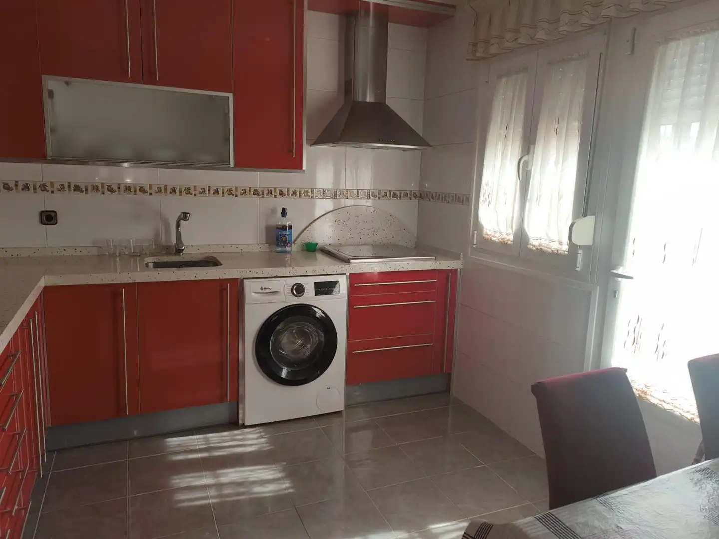 Cuina de Casa o xalet en venda en Villaluenga de la Sagra amb Aire condicionat, Calefacció i Jardí privat