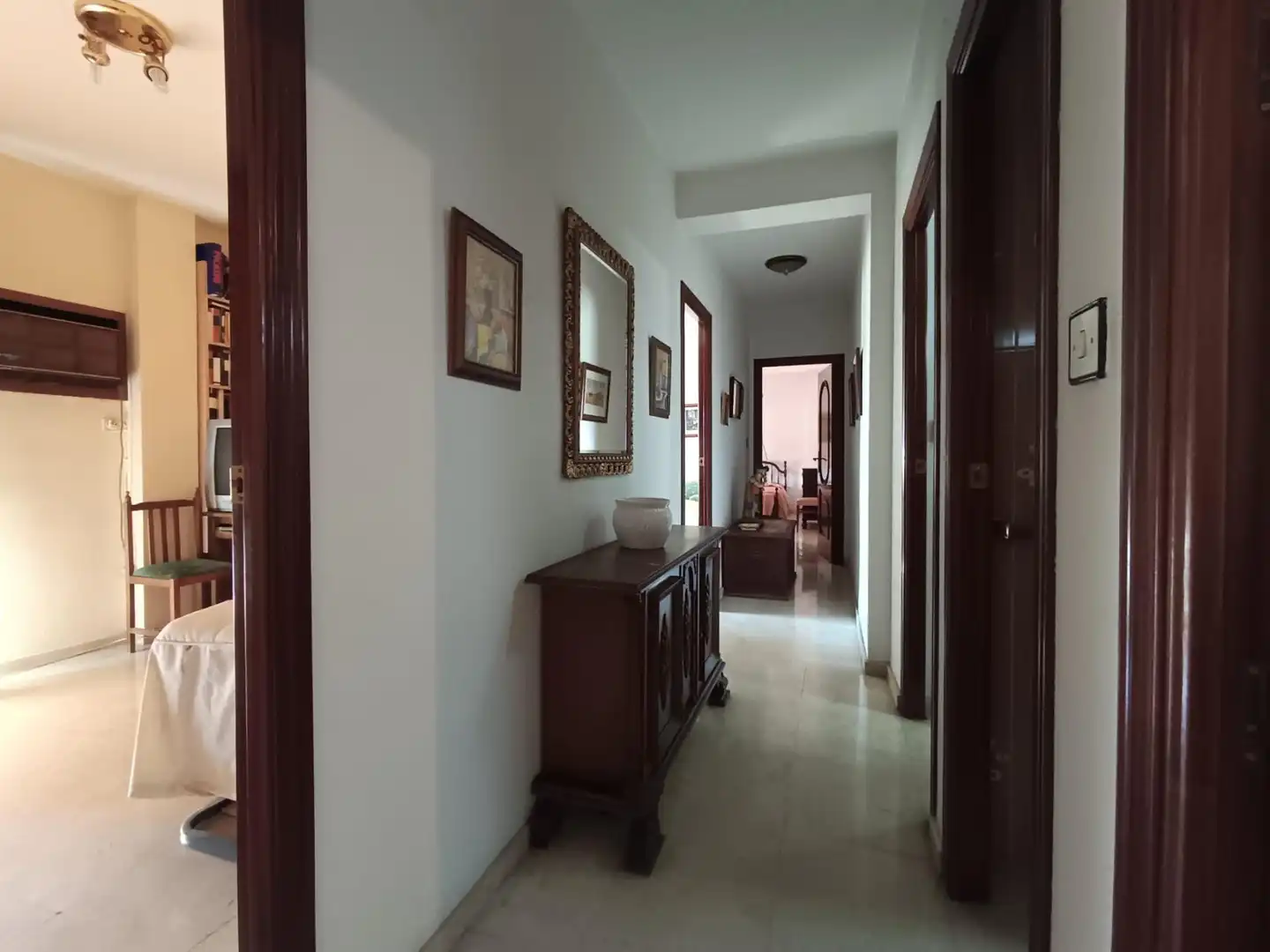 Flat for sale in Córdoba  with Air Conditioner, Terrace and Storage room