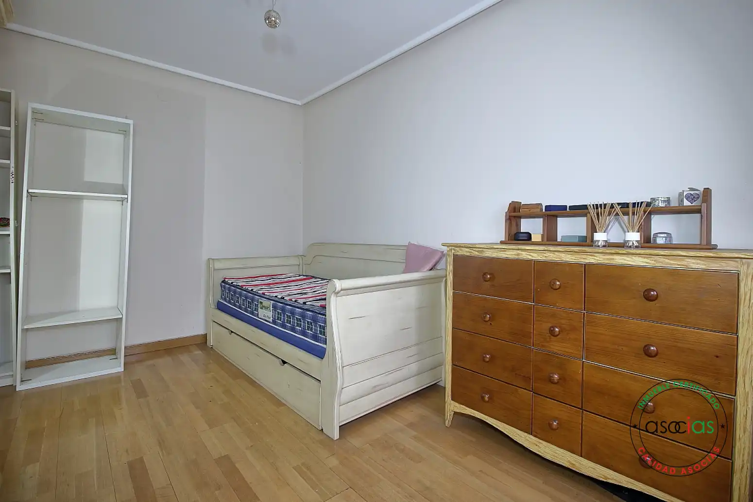 Flat for sale in Milán - Pumarín