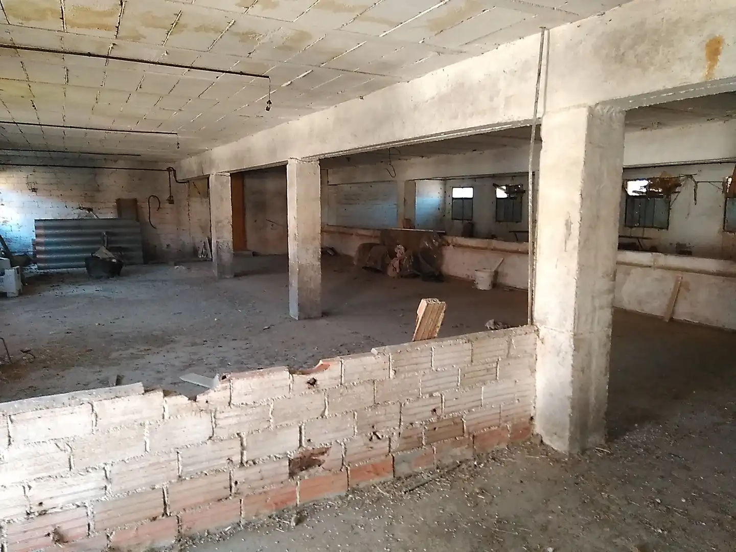 Terreny industrial en venda en El Manzano 