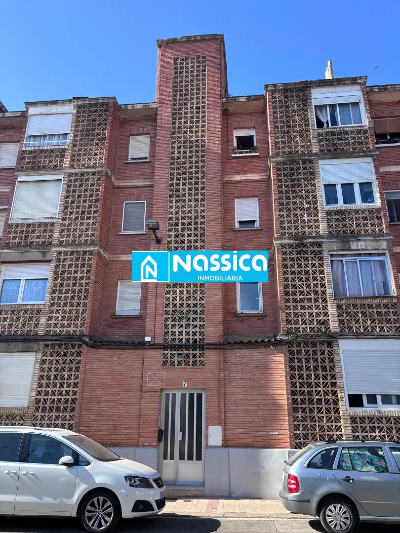 Apartment with terrace for sale in Calle Antonio Machado 7