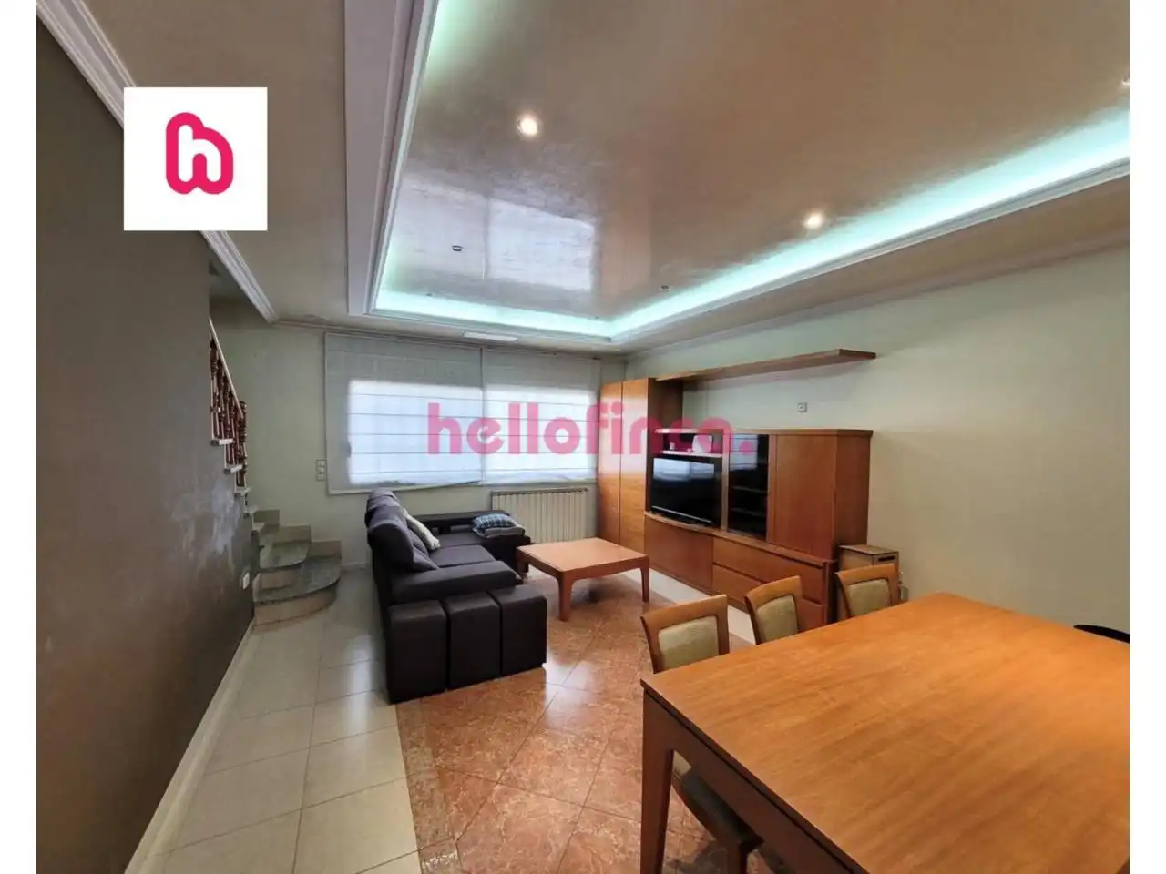 Sala d'estar de Casa adosada en venda en Tordera amb Aire condicionat, Calefacció i Jardí privat
