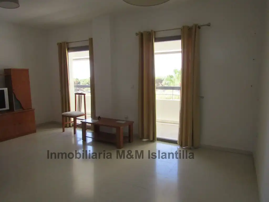 Habitación de Piso en venta en Isla Cristina con Terraza, Horno y Lavadora