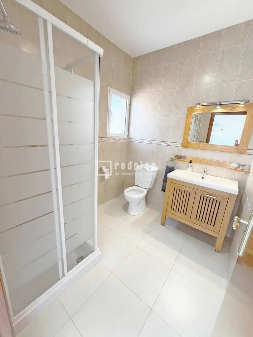 Baño de Estudio de alquiler en Molina de Segura con Aire acondicionado, Calefacción y Terraza