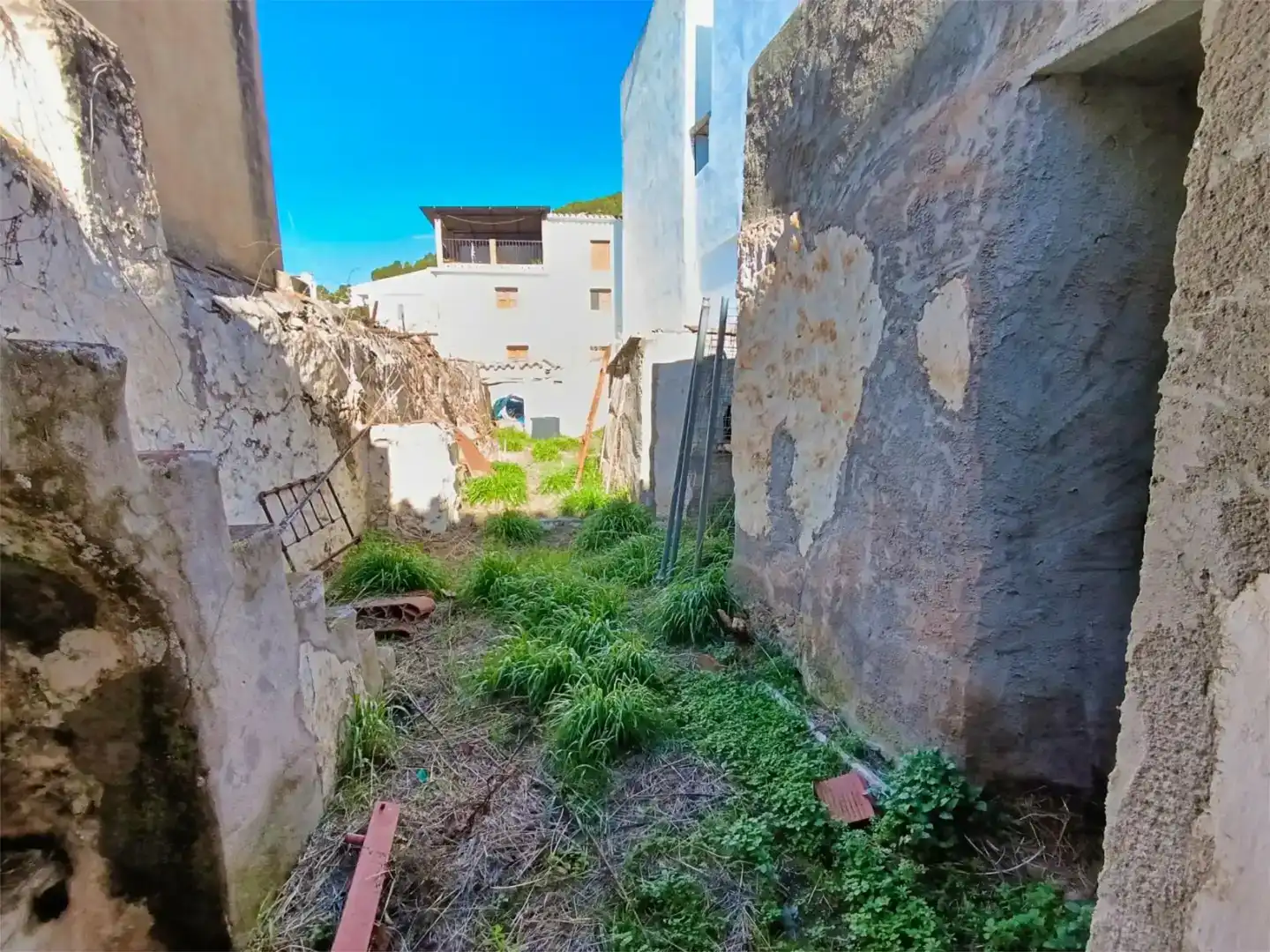 Piso en venta en Canillas de Aceituno con Balcón