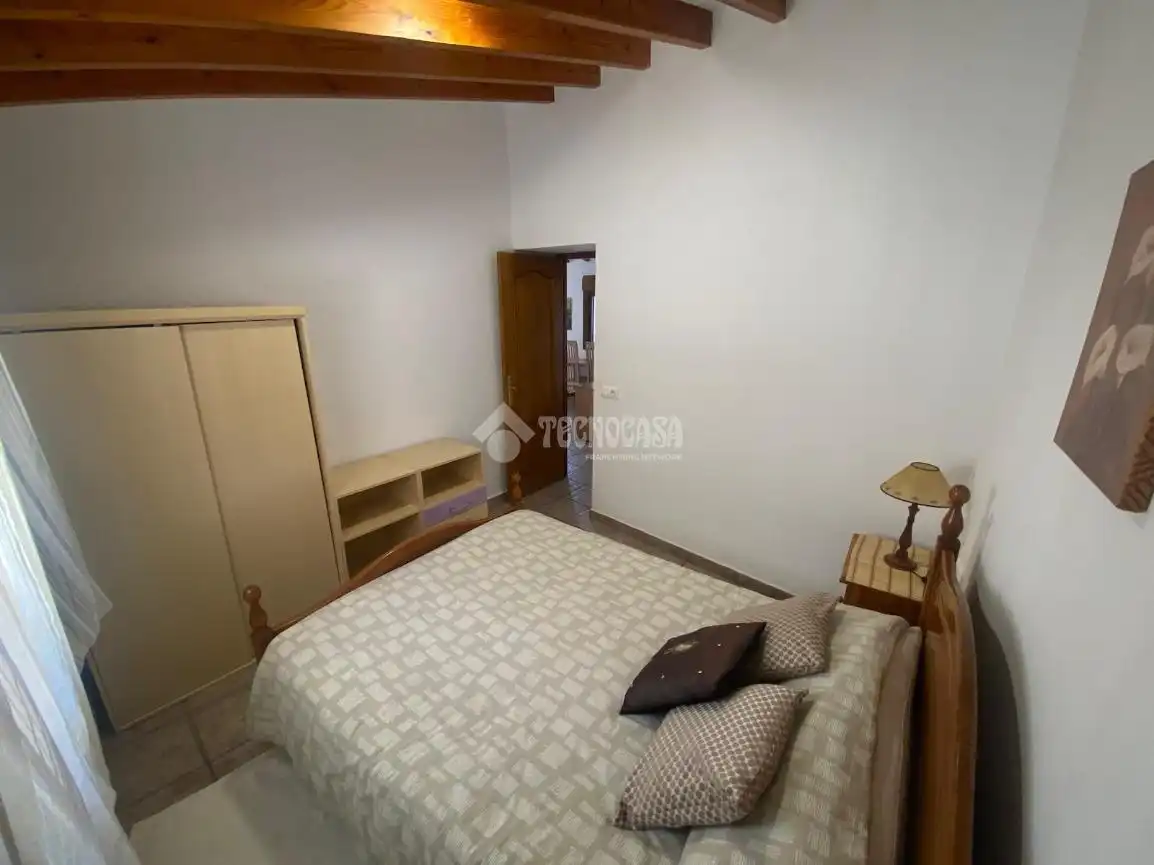 Dormitori de Finca rústica en venda en Bédar amb Aire condicionat, Jardí privat i Moblat