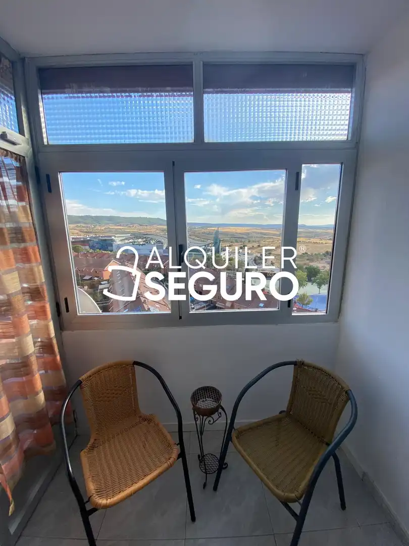 Piso con ascensor en alquiler en Castilla, imagen 3