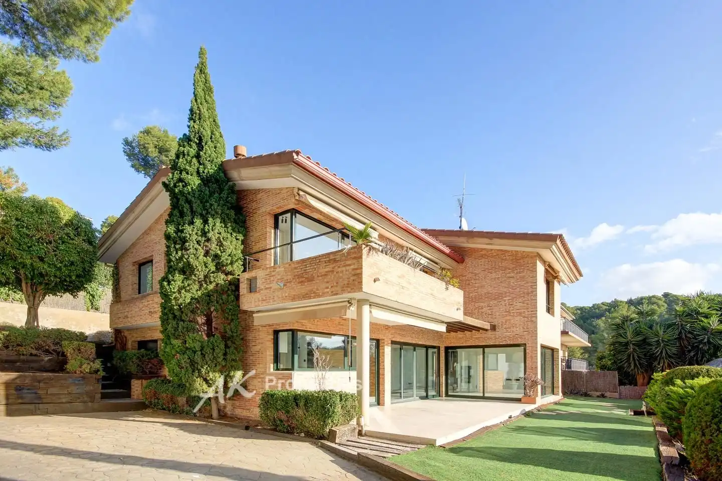 Exterior view of Houses for rent in Castelldefels  with Air Conditioner, Private garden and Terrace