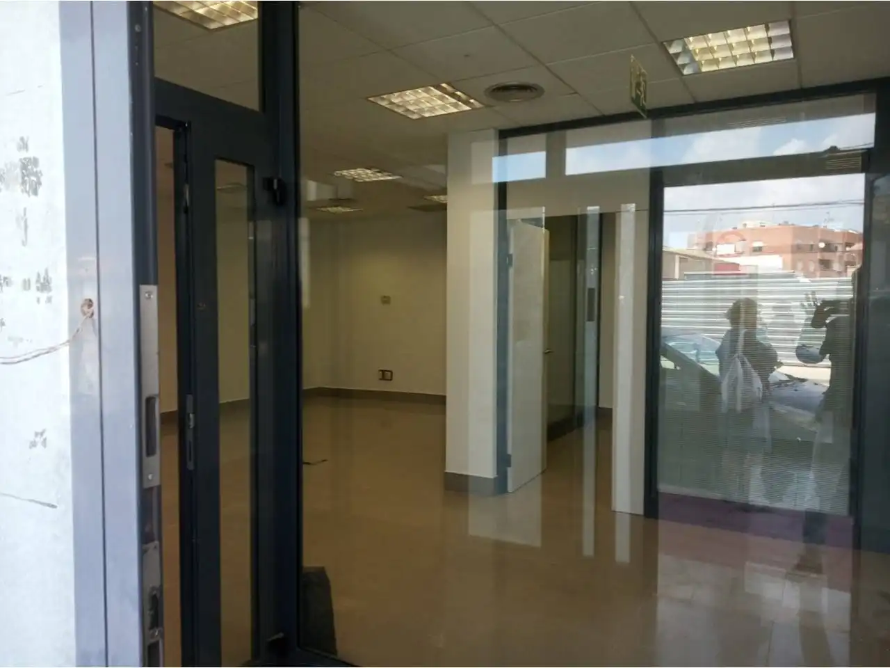 Local en venda en San Javier amb Aire condicionat