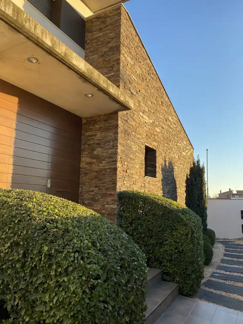 Vista exterior de Casa o chalet en venta en Mollerussa con Aire acondicionado, Piscina y Balcón