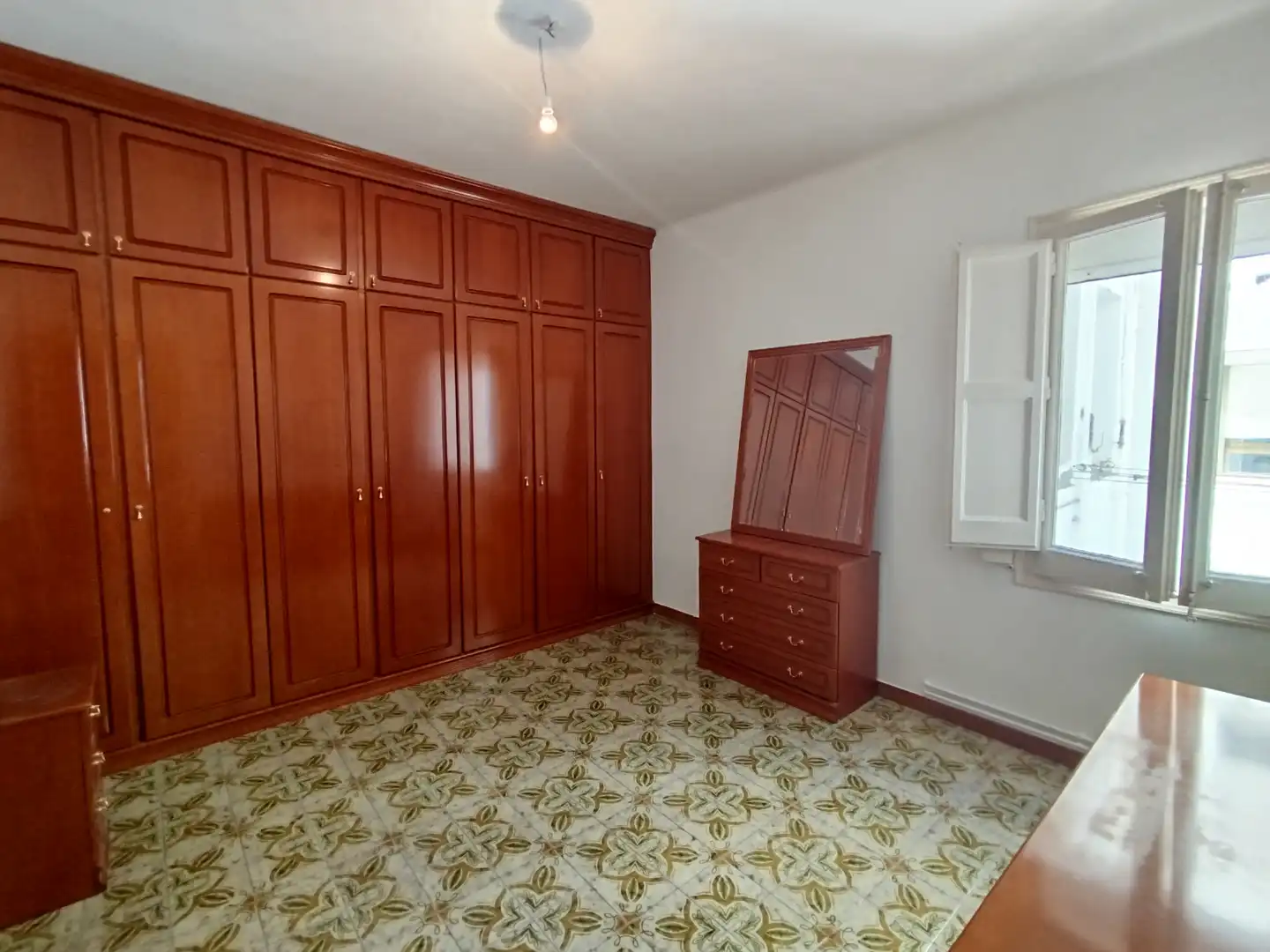 Bedroom of Flat for sale in Barcelona  with Air Conditioner, Heating and Balcony