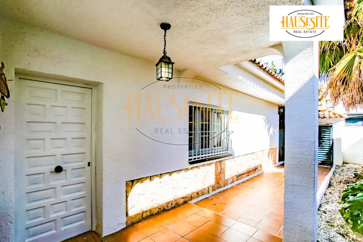 Vista exterior de Casa o chalet en venta en Sant Pere de Ribes con Aire acondicionado, Calefacción y Jardín privado