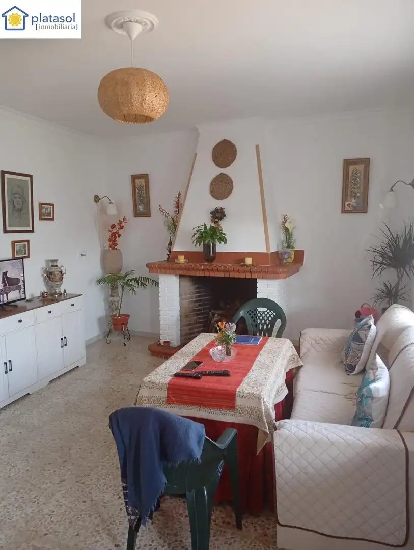 Living room of Houses for sale in El Madroño  with Terrace and Furnished