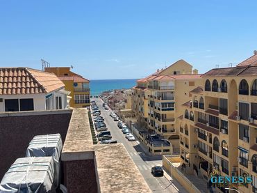 Apartament amb balcó en venda a Avenida Suiza 66