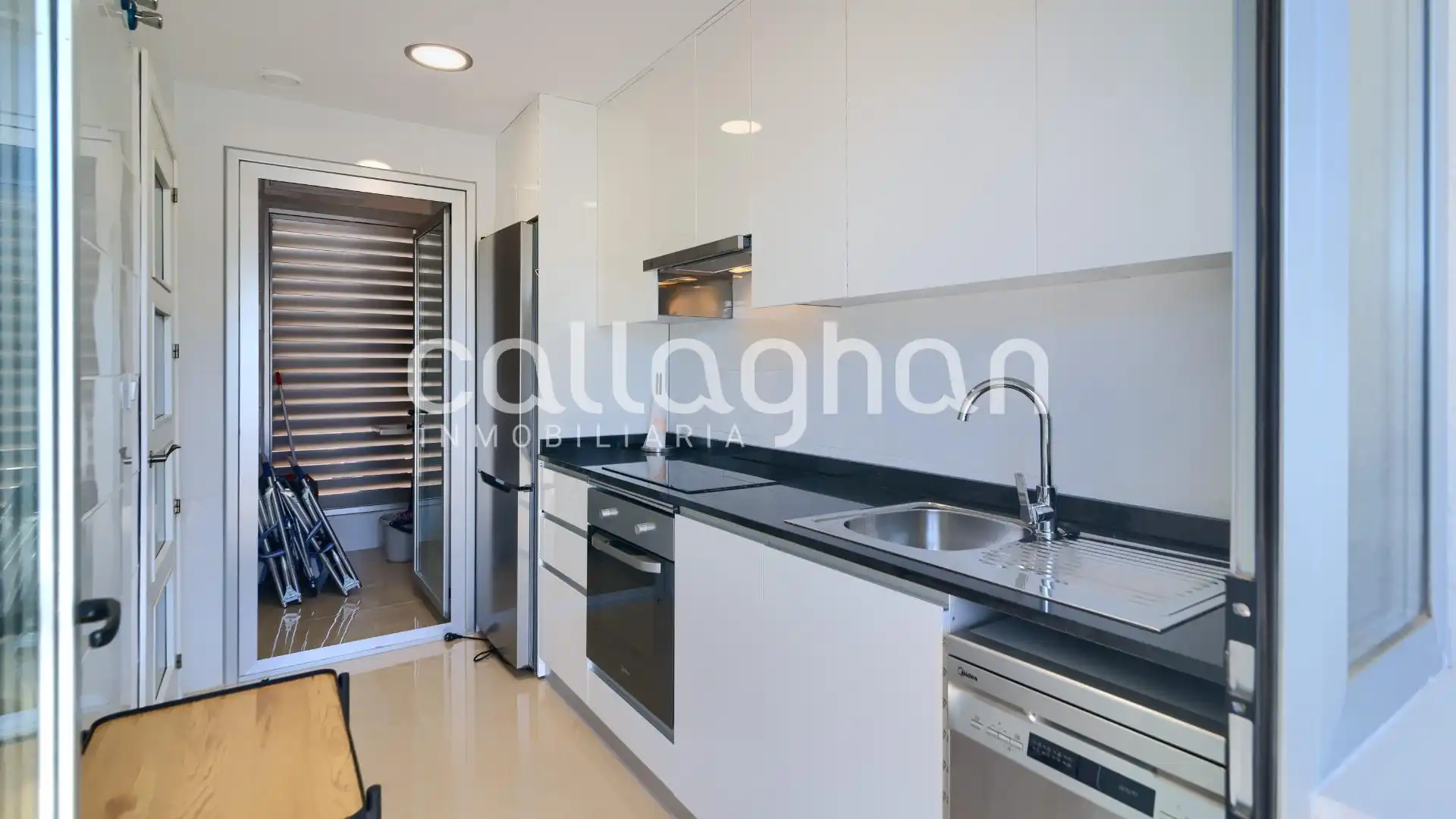 Cocina de Piso en venta en Oropesa del Mar / Orpesa con Aire acondicionado, Calefacción y Jardín privado