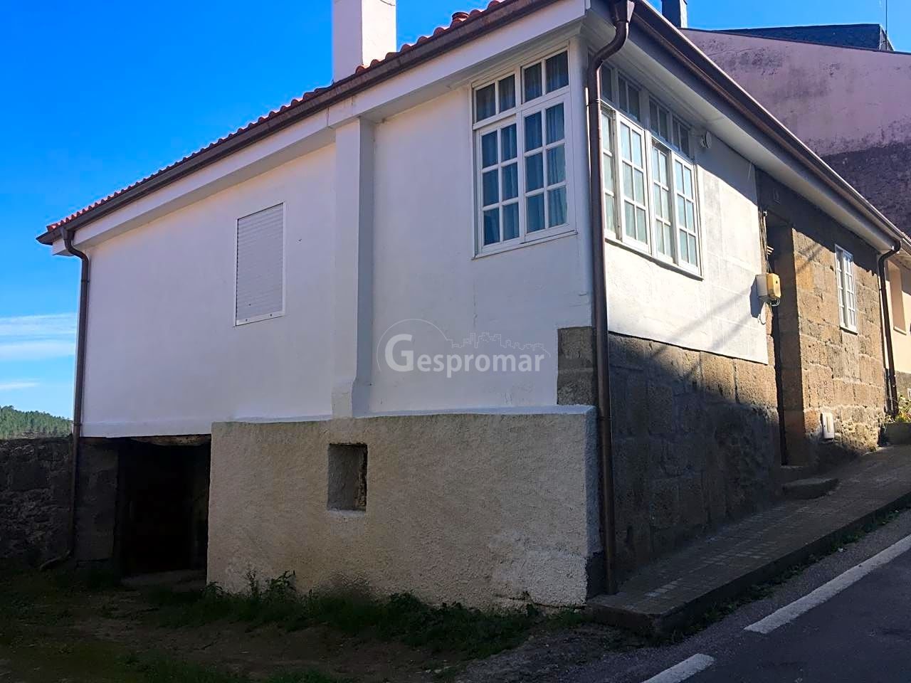 Vista exterior de Casa o xalet en venda en Castro Caldelas