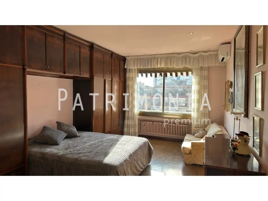 Habitación de Ático en venta en Barcelona