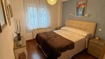 Bedroom of Flat for sale in  Madrid Capital  with Air Conditioner and Heating