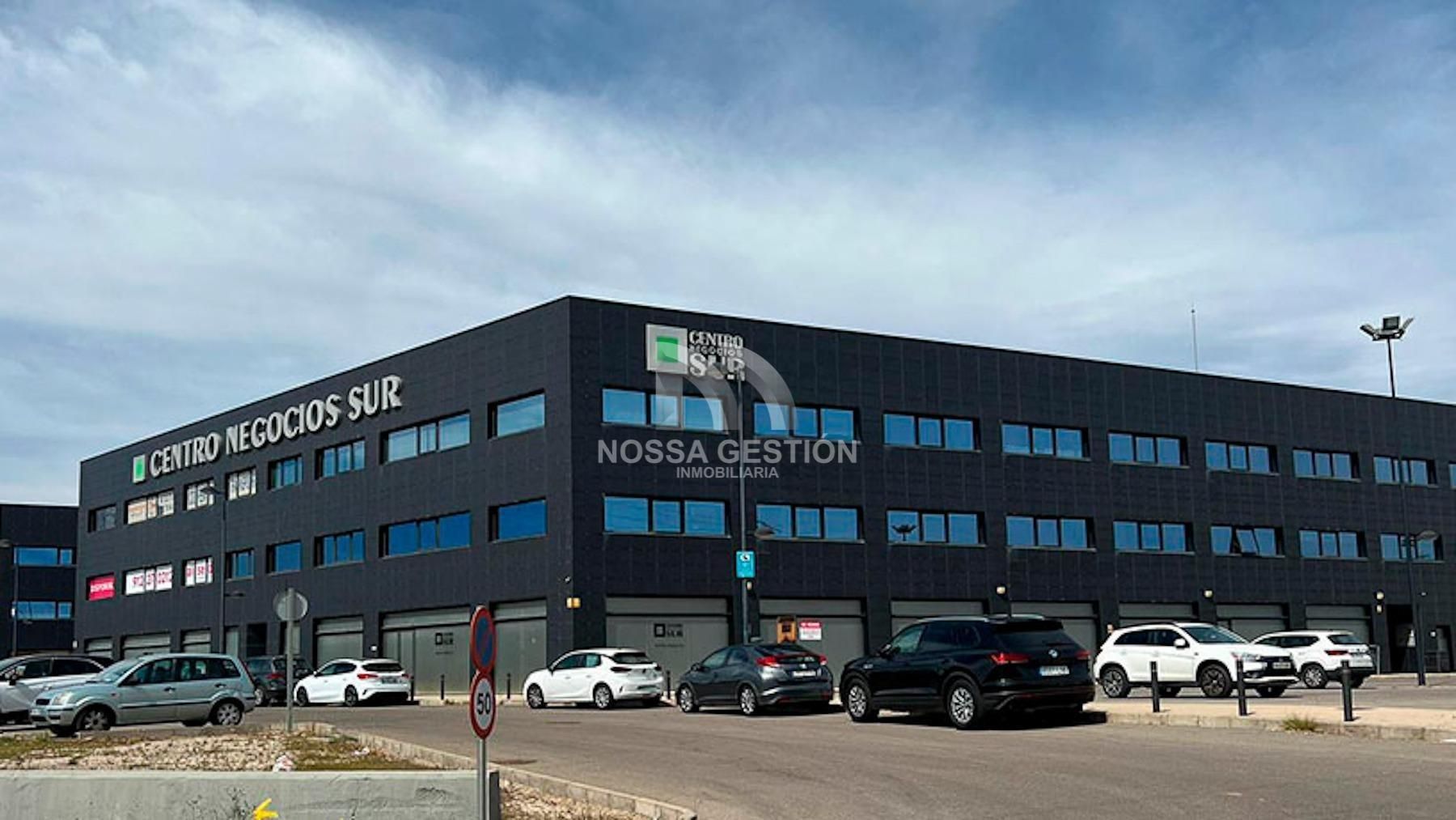 Vista exterior de Local en venda en Beniparrell