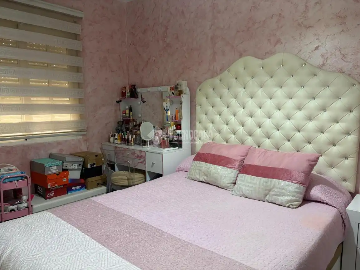 Habitación de Piso en venta en Sevilla con Aire acondicionado