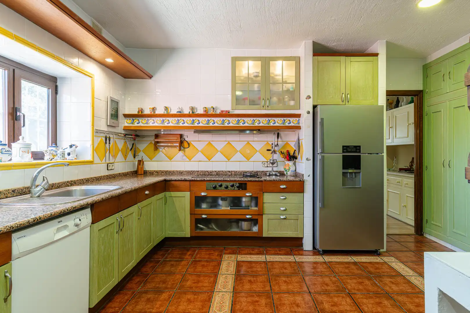 Kitchen of Houses for sale in Villanueva de la Cañada  with Air Conditioner, Heating and Private garden